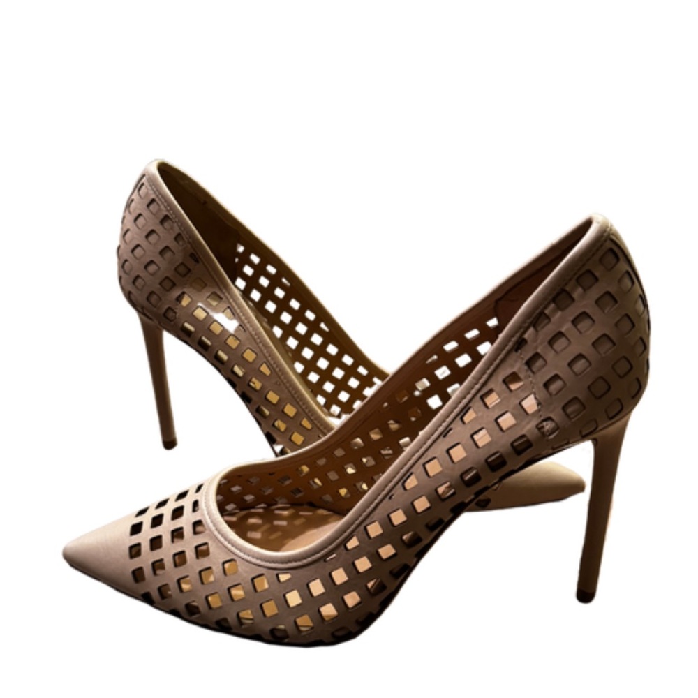 Reed Krakoff Nude Bionic Academy Perforated Pump | Size 8 1/2